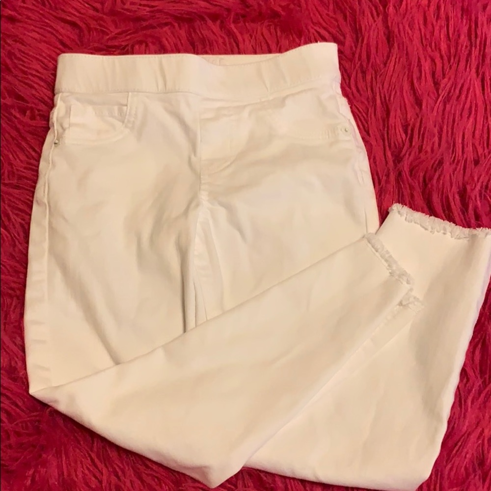 White ankle jegging